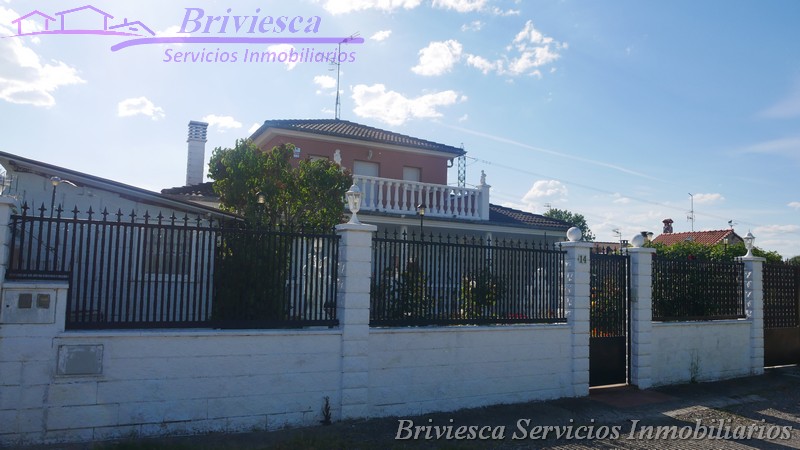 Venta CHALET en BRIVIESCA en C/ OBISPO URBANIZACIÓN